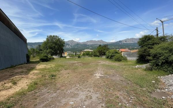 Terrain à vendre