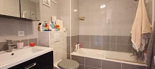 Étrembières (74100) APPARTEMENT T3 AVEC GARAGE BOX