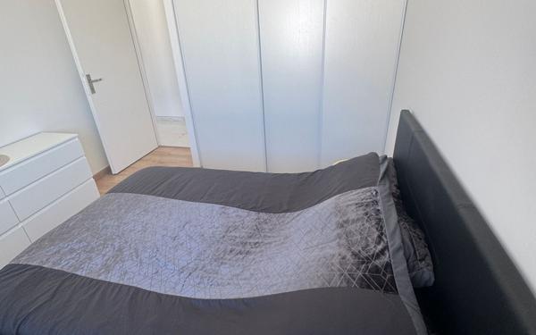 Maison à vendre    5 pièces •  Boeil-Bezing