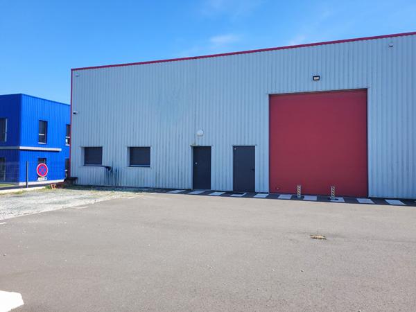 A LOUER - 370 m² - Local d'activité - TOURNEBRIDE LA CHEVROLIERE