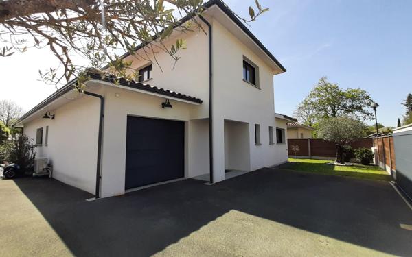 Maison à vendre    6 pièces •  Gujan-Mestras