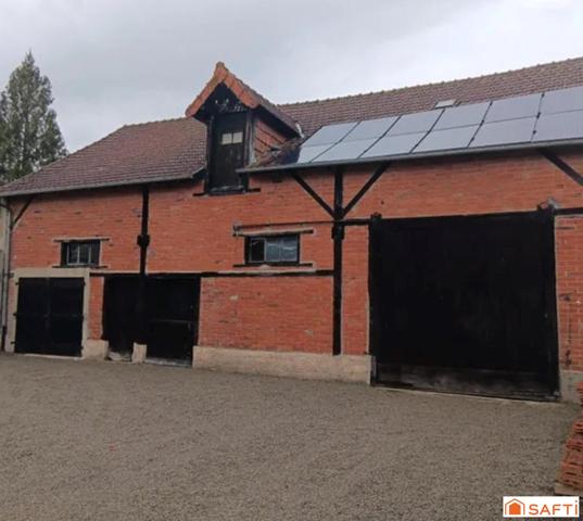 Maison en pierres 2 ch dépendance garage cour