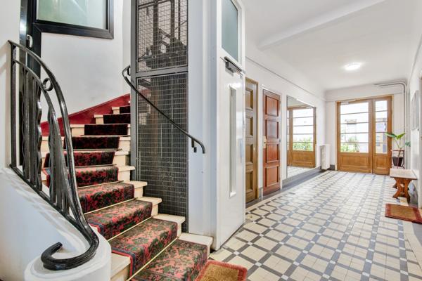 Appartement Paris 9e - SQUARE D'ANVERS