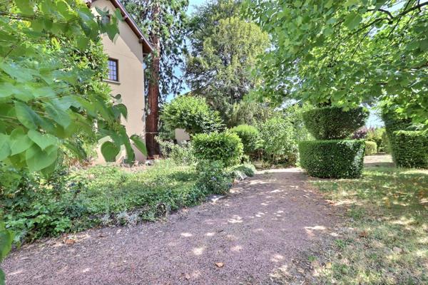 EXCLUSIVITE CHAMALIERES, secteur massenet , belle et grande villa evc dépendances