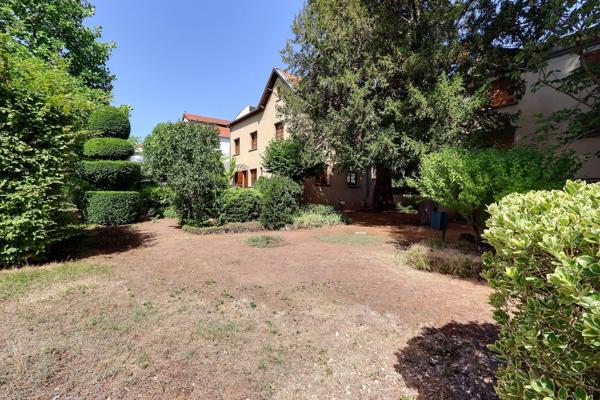 EXCLUSIVITE CHAMALIERES, secteur massenet , belle et grande villa evc dépendances