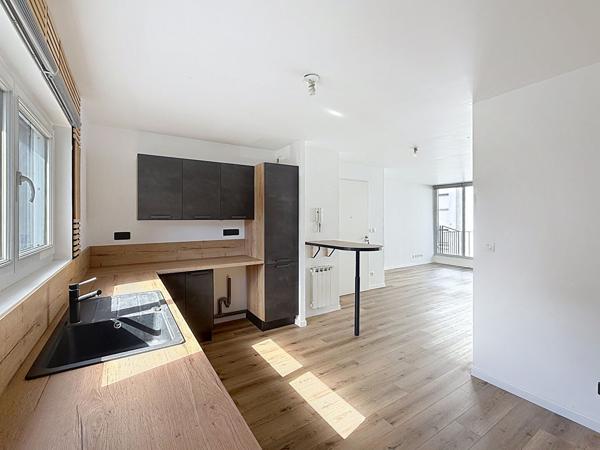 Appartement F4 pièces - 3 chambres de 86,24m2 avec 3 places de parkings à Rouen - ROUEN