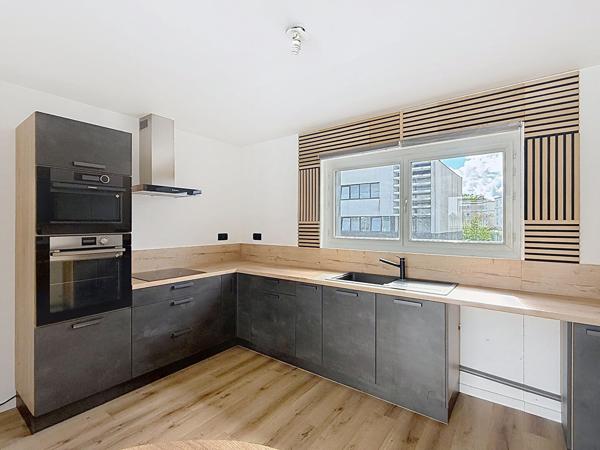 Appartement F4 pièces - 3 chambres de 86,24m2 avec 3 places de parkings à Rouen - ROUEN