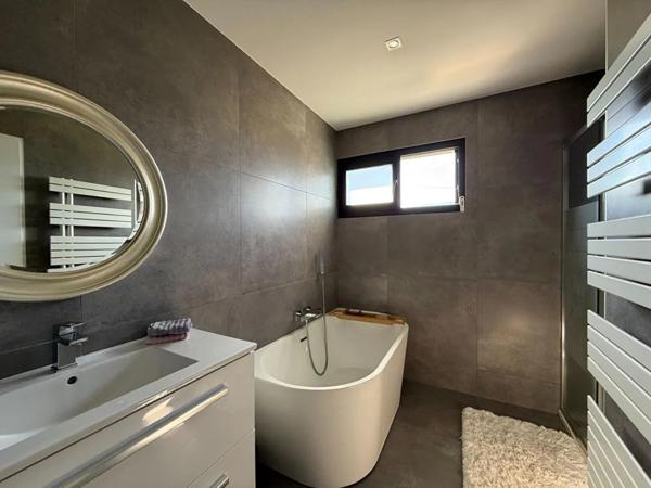 Maison à vendre à Drumettaz-Clarafond (73420)