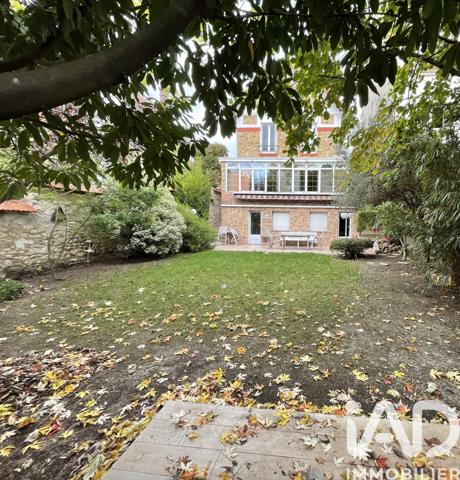 Maison à vendre 5 pièces 130 m² Saint-Maur-des-Fossés