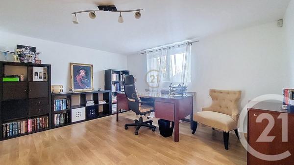 Maison à vendre  6 pièces - 161,68 m2 CHAMPS SUR MARNE - 77