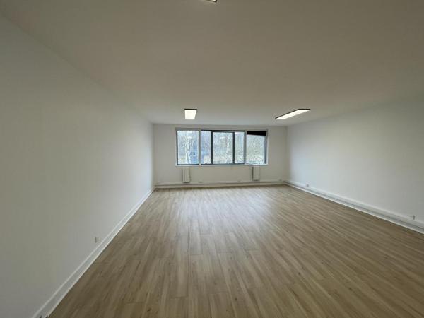 Location Bureau 46 77420 Champs Sur Marne 832145