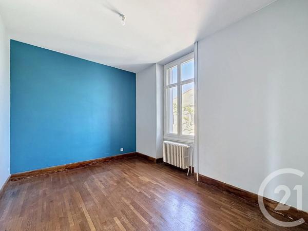 Maison à vendre  11 pièces - 256,77 m 2   CHATEAURENARD  - 13