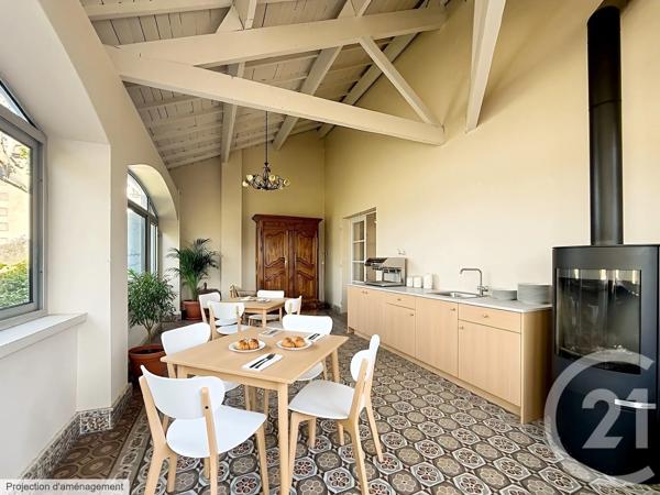 Maison à vendre  11 pièces - 256,77 m 2   CHATEAURENARD  - 13