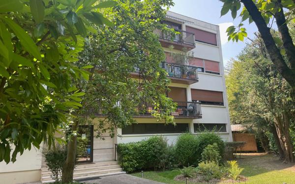 Appartement à vendre    3 pièces • 75,52 m2 La Varenne - Saint-Maur-des-Fossés