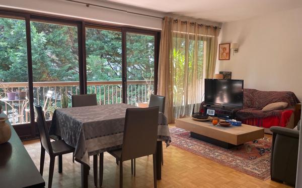 Appartement à vendre    3 pièces • 75,52 m2 La Varenne - Saint-Maur-des-Fossés