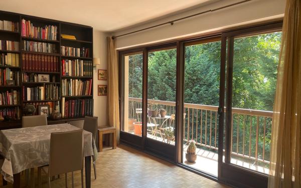 Appartement à vendre    3 pièces • 75,52 m2 La Varenne - Saint-Maur-des-Fossés