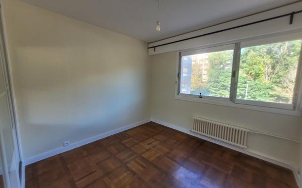 Appartement à vendre    2 pièces • 41,51 m2 Garches