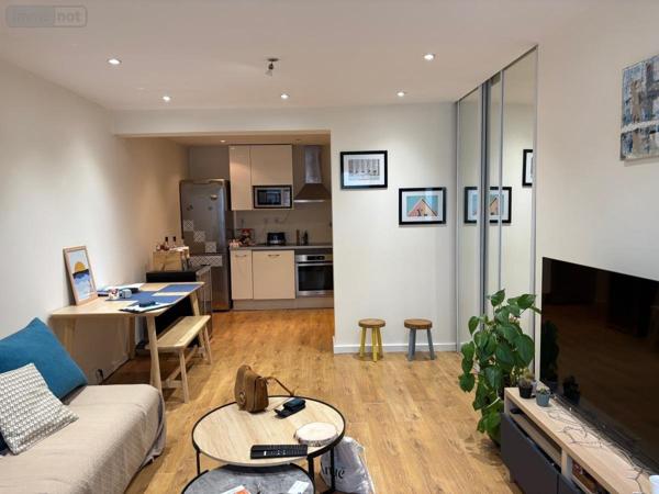 Appartement à vendre à Paris 15e arrondissement à Paris (75015), ref : 75032-518