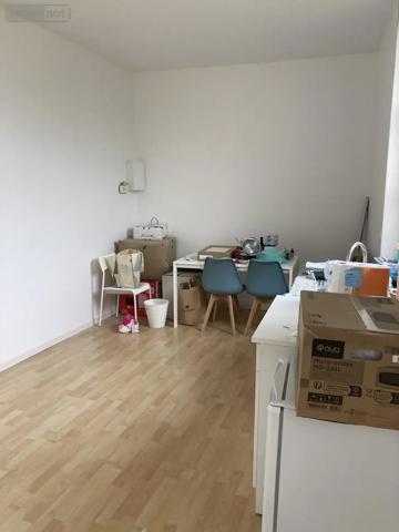 Location - Fonds et/ou murs commerciaux Abbeville 80100 3 pièces 50 m 2 69 m 2