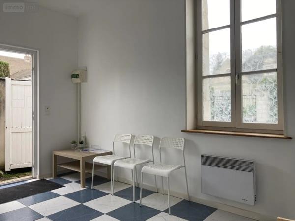 Location - Fonds et/ou murs commerciaux Abbeville 80100 3 pièces 50 m 2 69 m 2