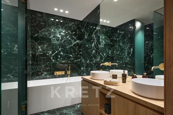 Appartement entièrement rénové sur le celèbre boulevard de la Croisette