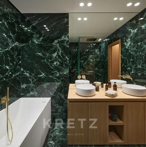 Appartement entièrement rénové sur le celèbre boulevard de la Croisette