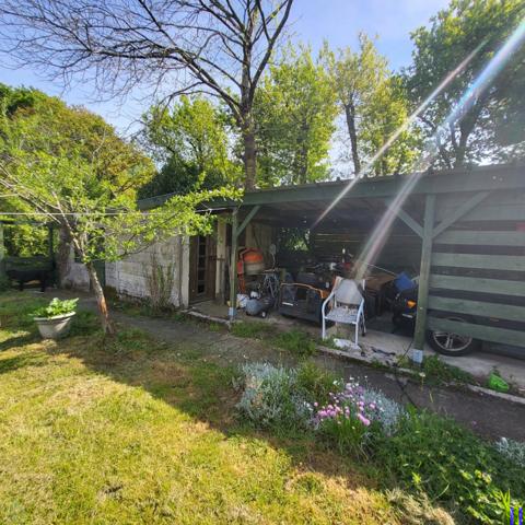 Jolie maison de village au calme avec grand jardin