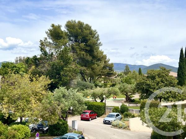 Appartement F3 à vendre  3 pièces - 56,20 m 2   LA LONDE LES MAURES  - 83