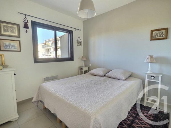 Appartement F3 à vendre  3 pièces - 56,20 m 2   LA LONDE LES MAURES  - 83