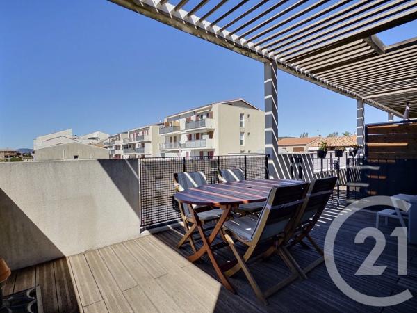 Appartement F3 à vendre  3 pièces - 56,20 m 2   LA LONDE LES MAURES  - 83