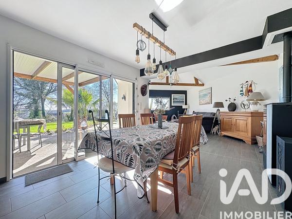 Maison à vendre 6 pièces 156 m² Grâce-Uzel