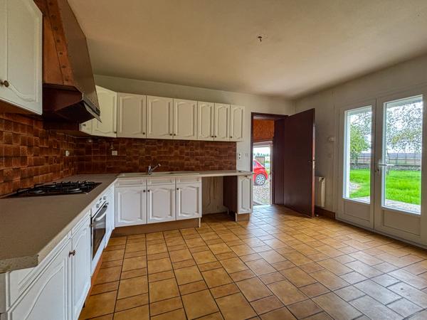 Maison T5 de 116 m2 – 1232 m2 de terrain