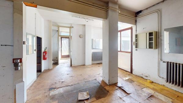 charrerad: Maison individuelle avec garage et jardin ? secteur Charréard, au calme absolu