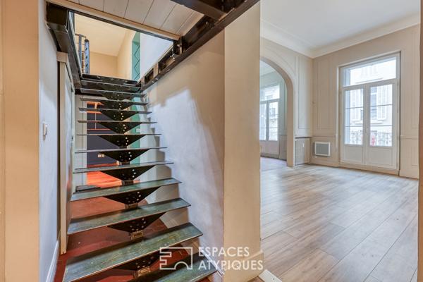 Appartement haussmannien rénové en haute ville