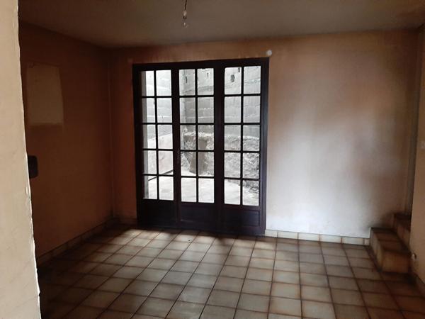 Maison de bourg 7 pièces dont 4 chambres à 5 minutes de Bressuire