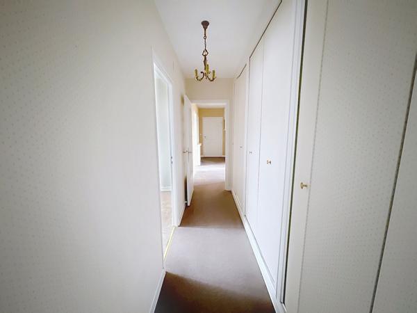 Appartement 4 pièce(s) 105 m2, vue imprenable