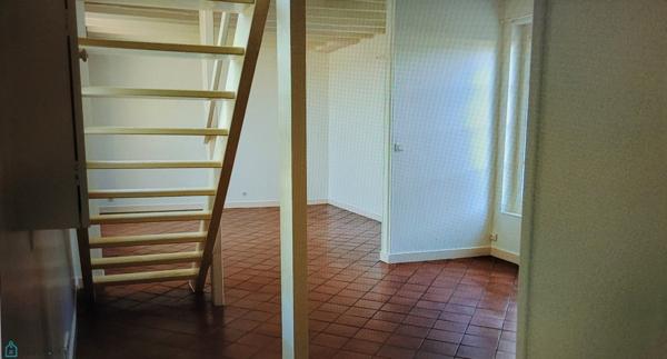 MAISON DE CHARME À MAILLOT - 1H DE PARIS