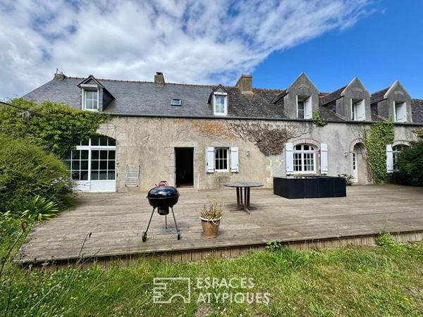 Longère de caractère à proximité immédiate des plages de Carantec