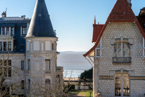 Villa Belle Époque dans le quartier du Parc à 100 m de la Plage de la Grande Conche