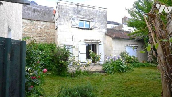 Ensemble immobilier libre de toute occupation, composé de deux maisons :
. PAVILLON (env.119m2...