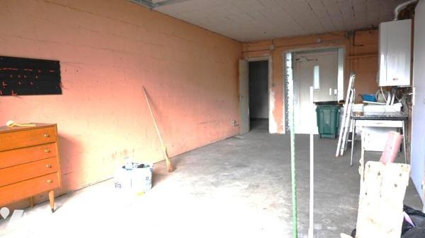 Ensemble immobilier libre de toute occupation, composé de deux maisons :
. PAVILLON (env.119m2...