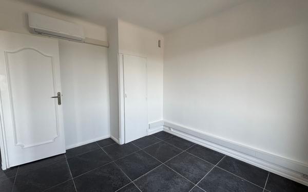 Appartement à louer    3 pièces • 67,79 m2 Carcassonne