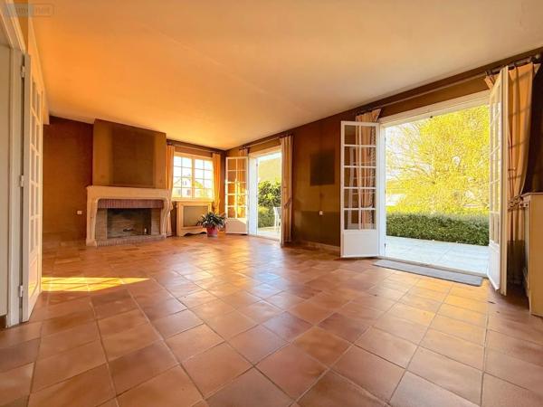 Achat - Maison Vélizy-Villacoublay 78140 9 pièces 263 m 2 1031 m 2