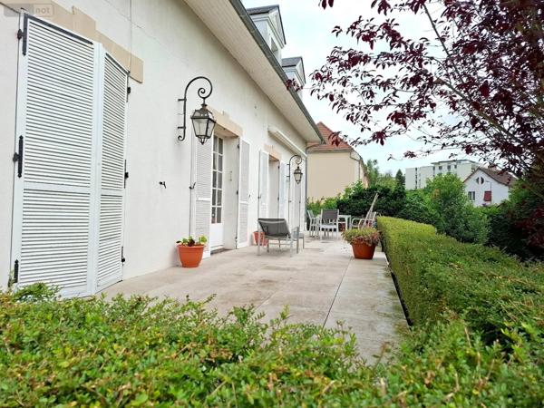 Achat - Maison Vélizy-Villacoublay 78140 9 pièces 263 m 2 1031 m 2
