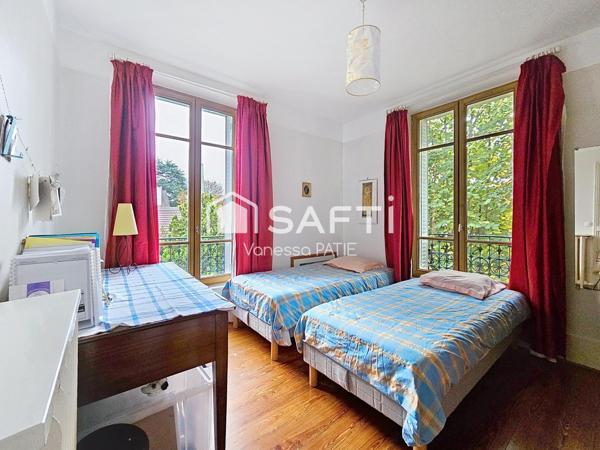 Villa de charme dans un quartier résidentiel, calme