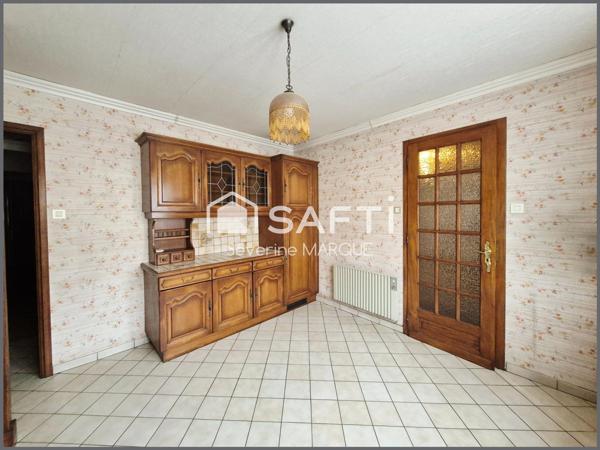 Maison de Village libre sur 3 faces