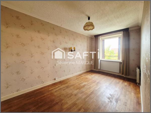 Maison de Village libre sur 3 faces