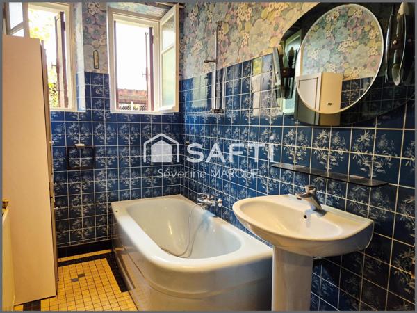 Maison de Village libre sur 3 faces