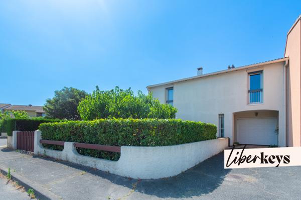 🏡 Maison familiale T6 au calme avec garage et piscine 