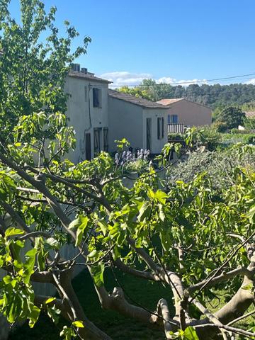 Maison tradionnelle à vendre au coeur de Carnoules